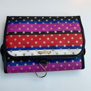 Stella and Dot hanging travel case
